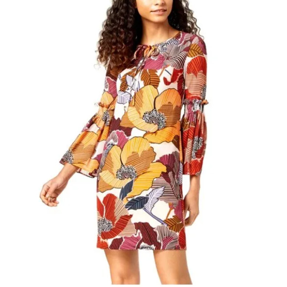 Donna Ricco New York Multi Floral Bell Sleeve Mini Dress Color Blush Sz 6 12366 - Picture 1 of 2